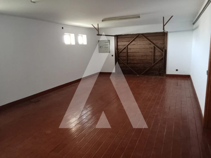 Moradia T4 para Venda em Lanhelas Foto 17