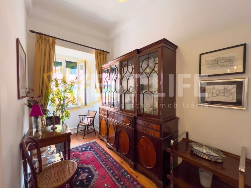 Apartamento T5 para Venda em Areeiro Foto 10