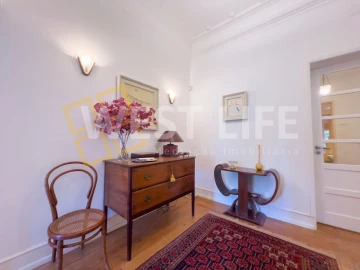 Apartamento T5 para Venda em Areeiro
