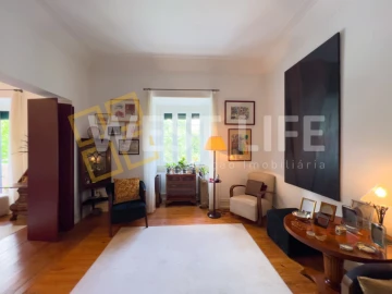 Apartamento T5 para Venda em Areeiro
