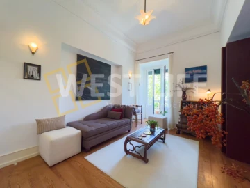 Apartamento T5 para Venda em Areeiro