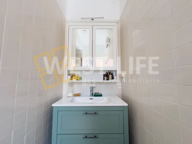 Apartamento T5 para Venda em Areeiro Foto 21