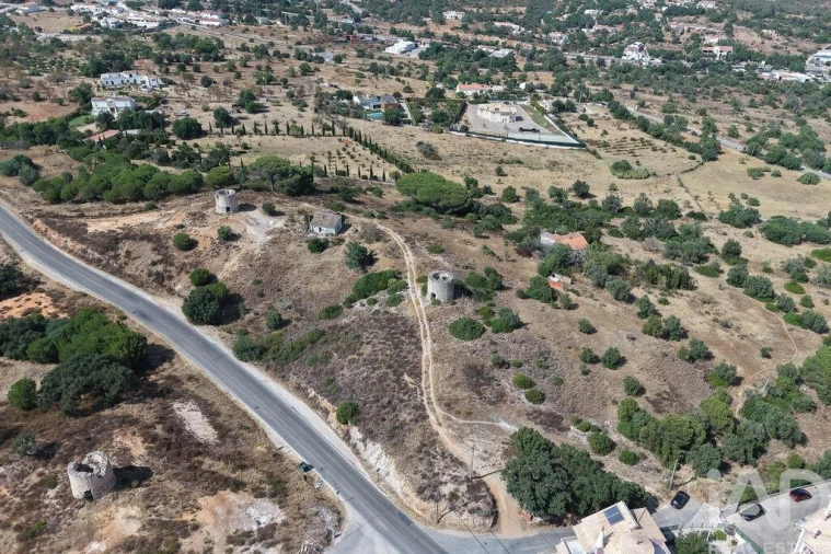 Terreno para Venda em Ferreiras Foto 4