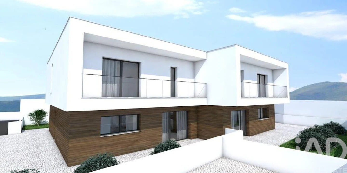 Terreno para Venda em Parceiros e Azoia Foto 5