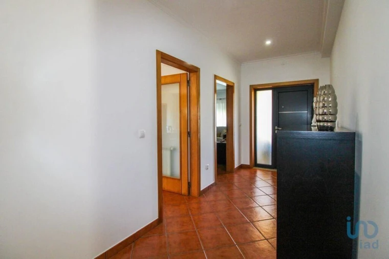 Moradia T3 para Venda em Santa Cruz da Trapa e São Cristóvão de Lafões Foto 13