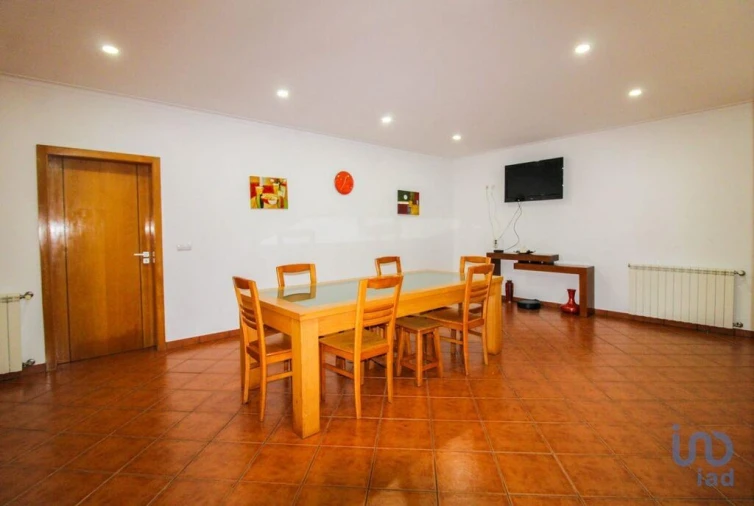 Moradia T3 para Venda em Santa Cruz da Trapa e São Cristóvão de Lafões Foto 10