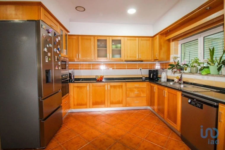 Moradia T3 para Venda em Santa Cruz da Trapa e São Cristóvão de Lafões Foto 5