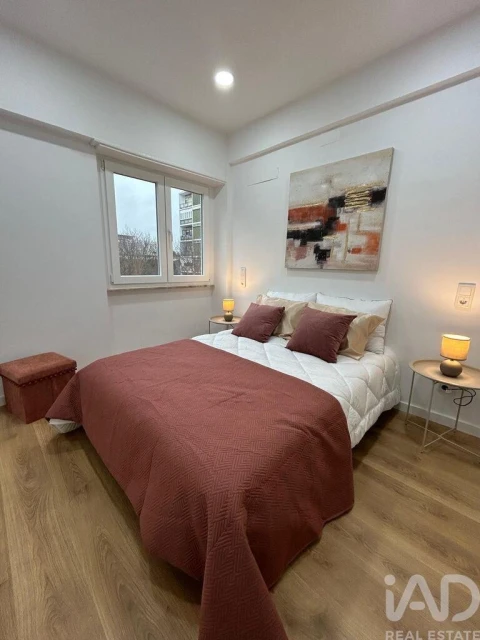 Apartamento T3 para Venda em Benfica