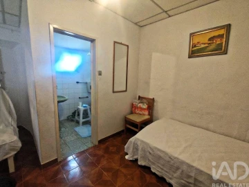 Moradia T2 para Venda em Santo Aleixo