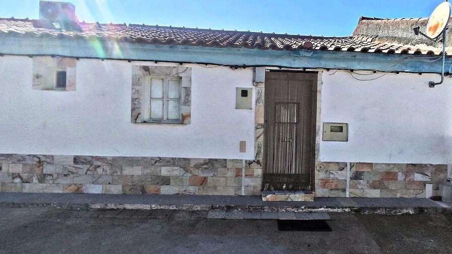 Moradia T2 para Venda em Santo Aleixo