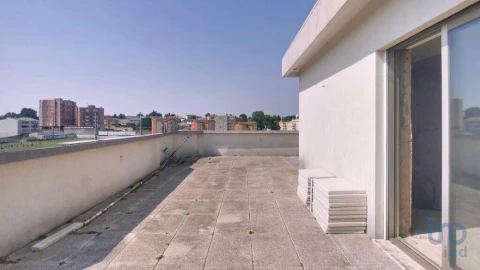 Apartamento T3 para Venda em São João da Madeira