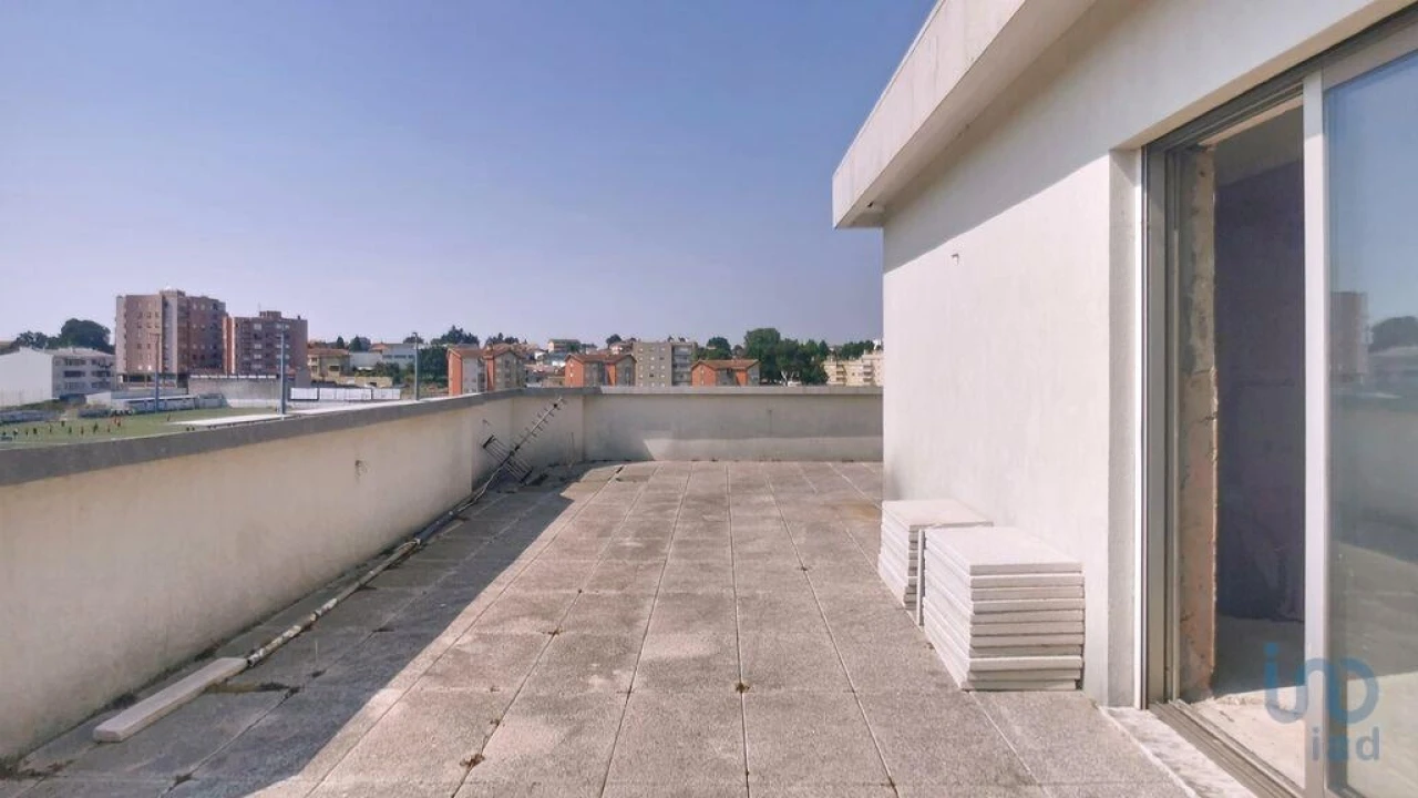 Apartamento T3 para Venda em São João da Madeira Foto 2