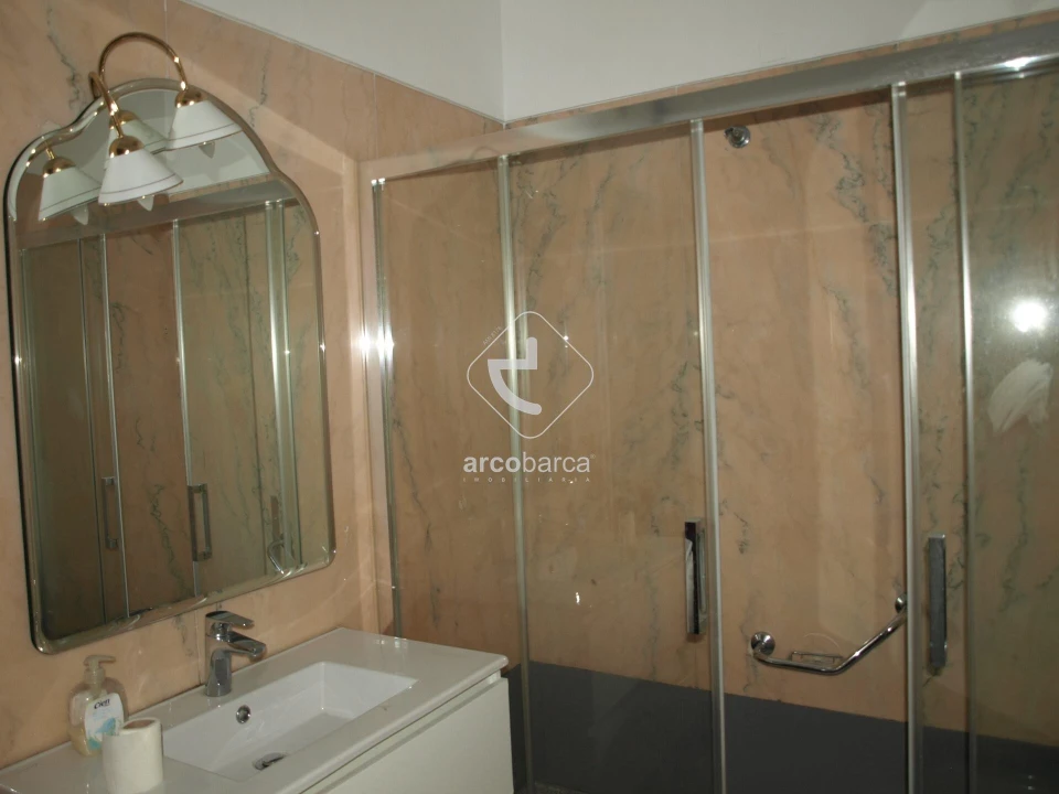 Moradia T5 para Venda em Pedrouços Foto 21