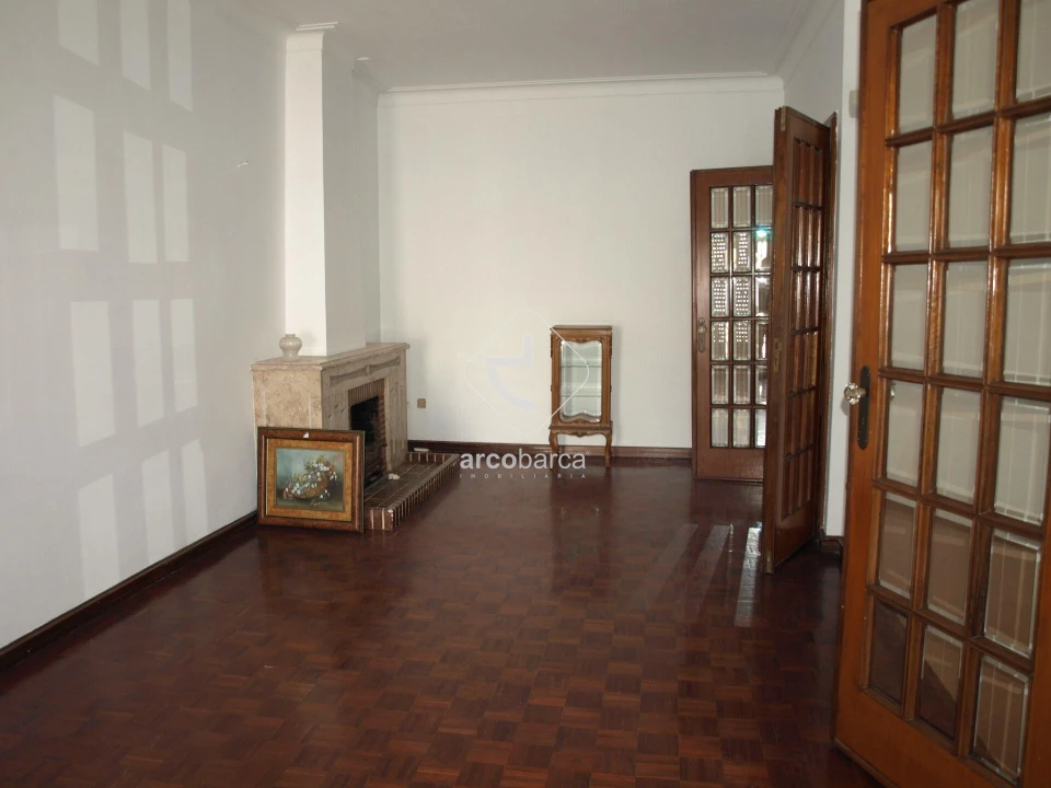 Moradia T5 para Venda em Pedrouços Foto 20