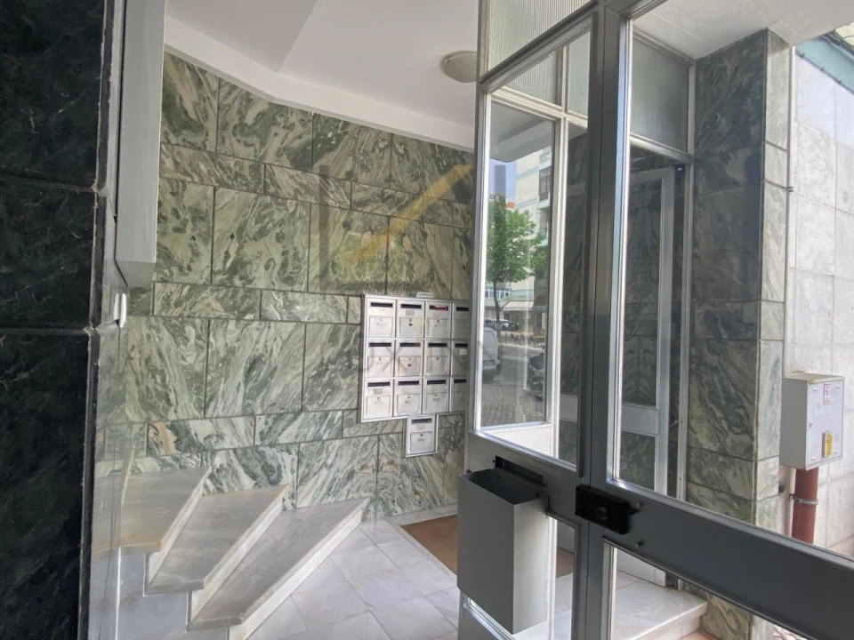 Apartamento T3 para Venda em Benfica Foto 30