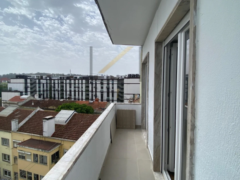 Apartamento T3 para Venda em Benfica Foto 26