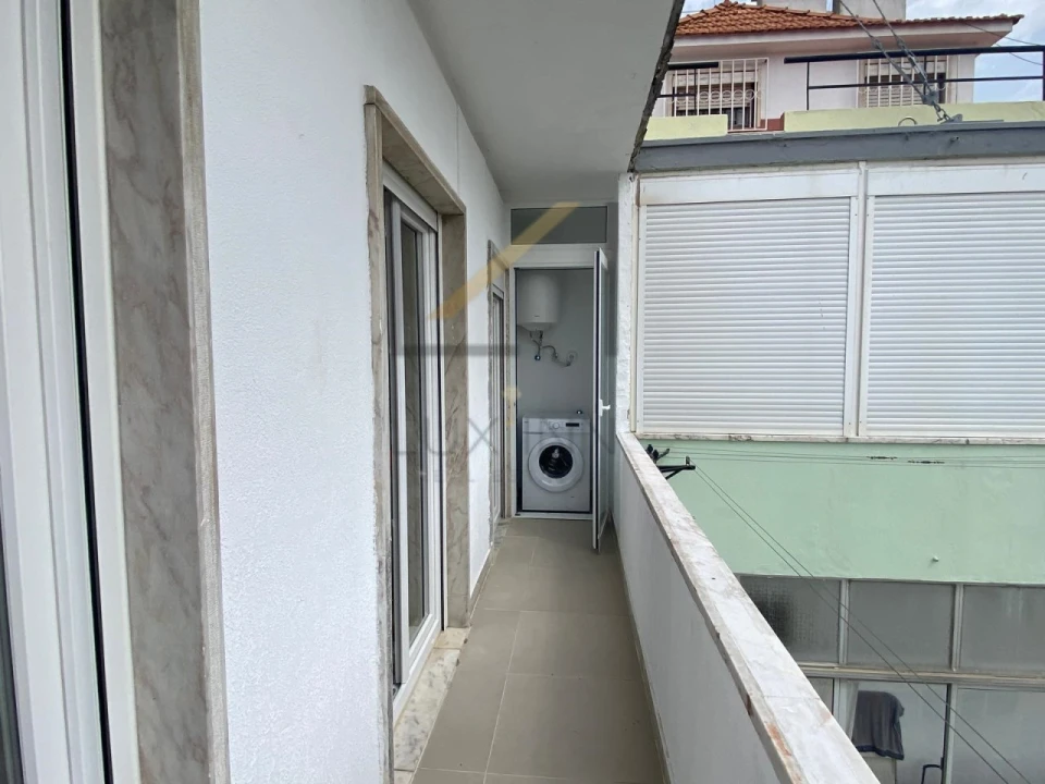 Apartamento T3 para Venda em Benfica Foto 25