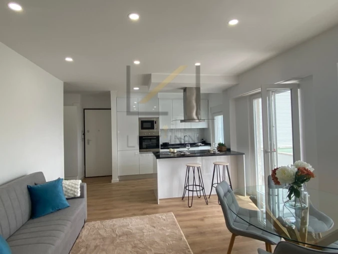 Apartamento T3 para Venda em Benfica Foto 6