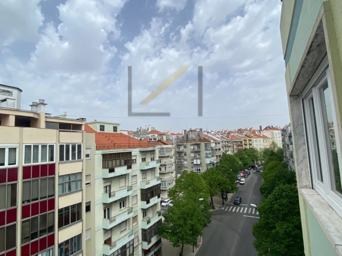 Apartamento T3 para Venda em Benfica Foto 27
