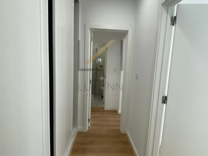 Apartamento T3 para Venda em Benfica Foto 23