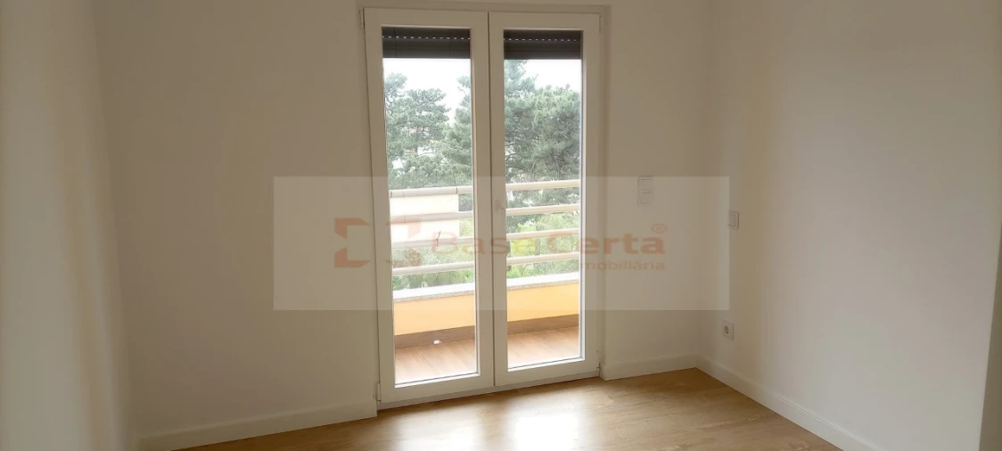 Apartamento T2 para Venda em Almada, Cova da Piedade, Pragal e Cacilhas Foto 7