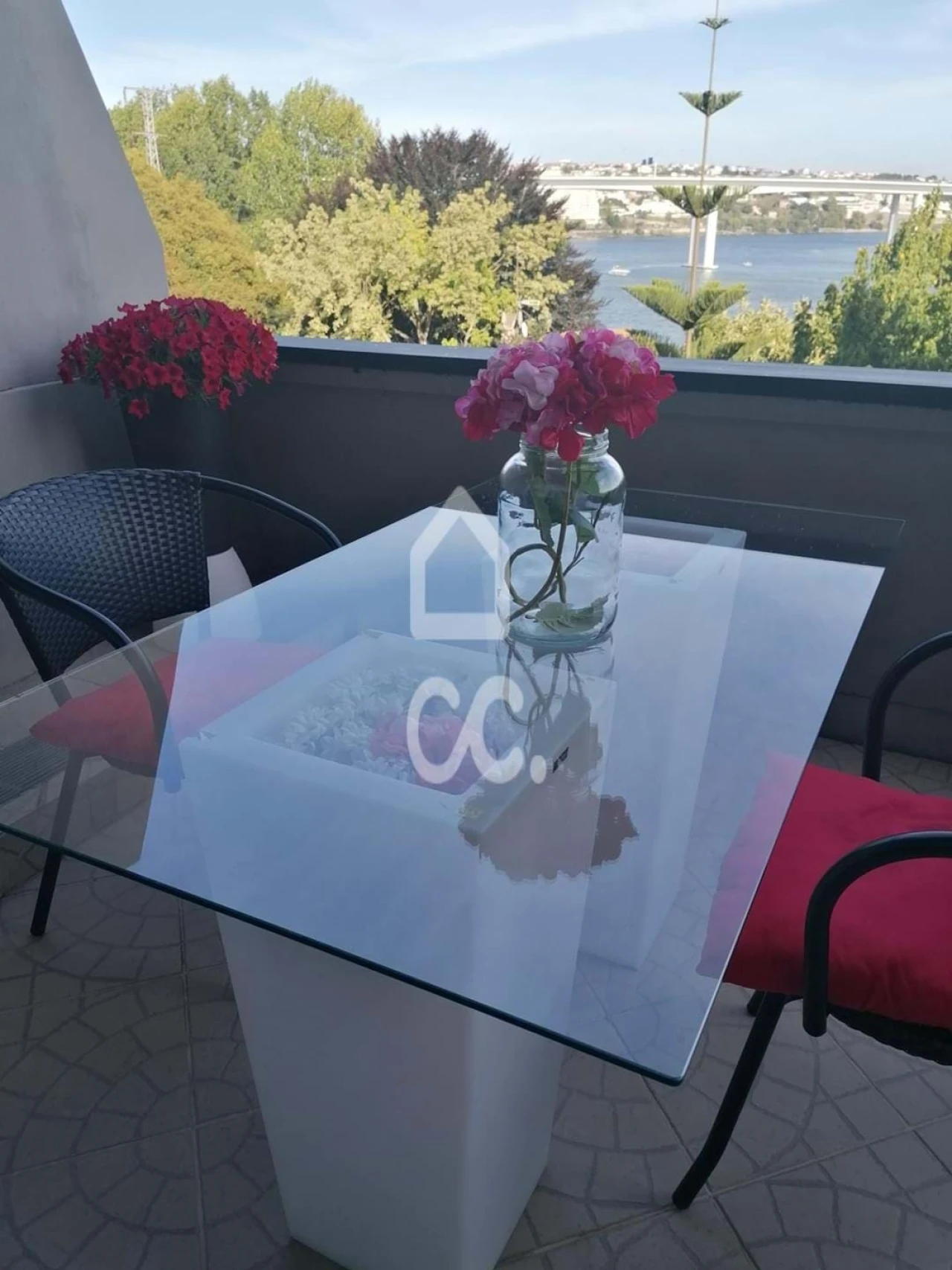 Apartamento T5 para Venda em Campanhã Foto 2