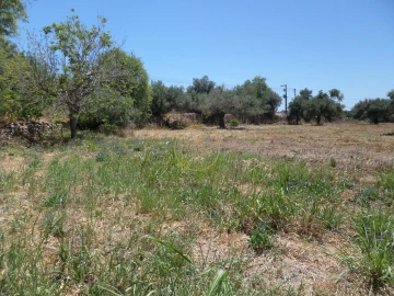 Moradia T5 para Venda em Loule (São Sebastião)