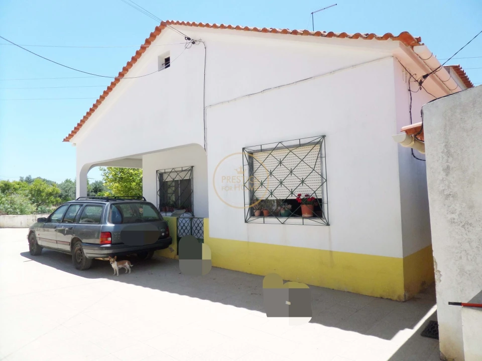 Moradia T5 para Venda em Loule (São Sebastião) Foto 3