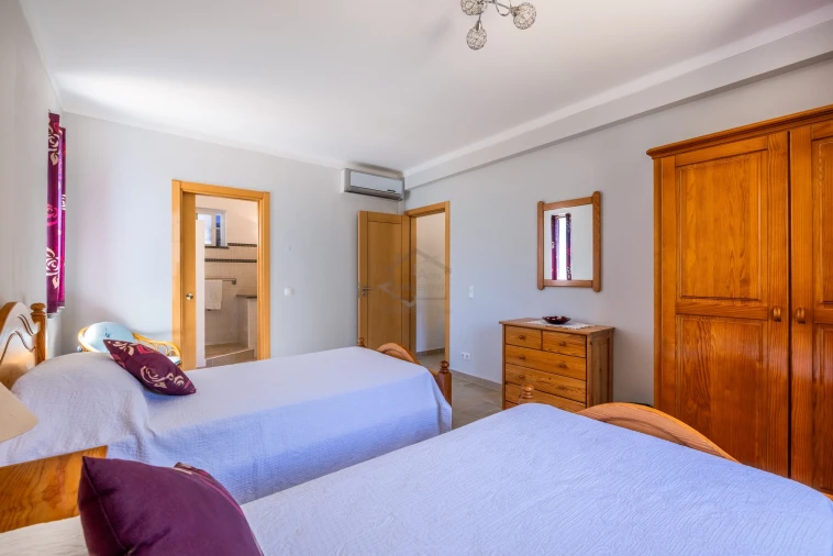 Moradia T4 para Venda em São Brás de Alportel Foto 13