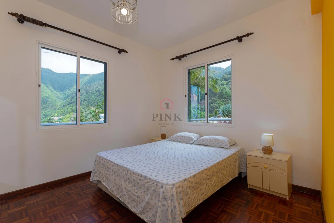 Moradia T3 para Venda em Porto da Cruz Foto 8