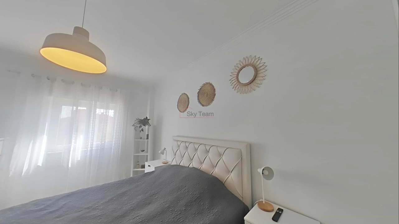 Apartamento T2 para Venda em Quinta do Conde Foto 37