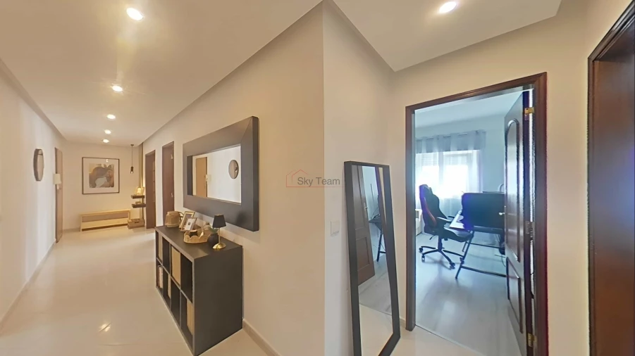 Apartamento T2 para Venda em Quinta do Conde Foto 43