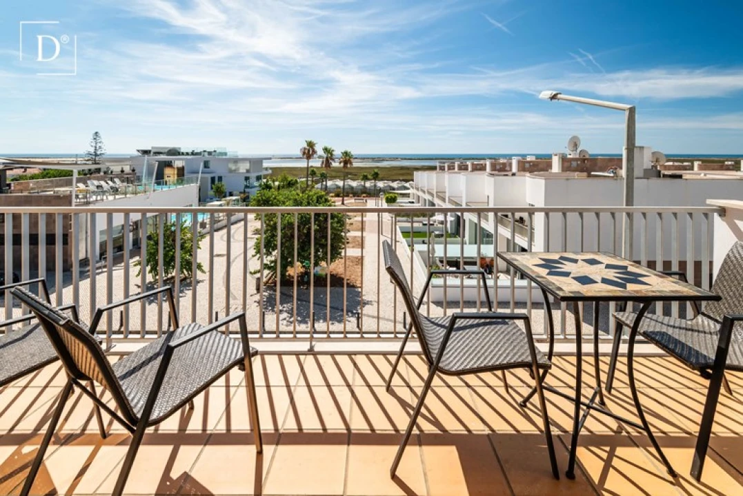 Apartamento T2 para Venda em Olhão Foto 8