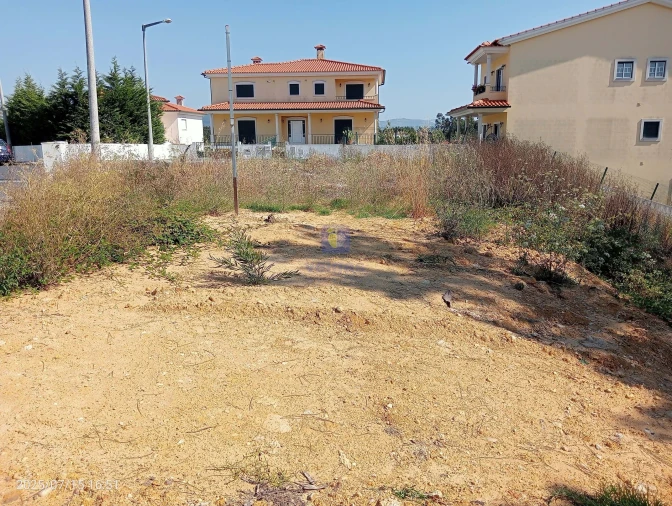 Terreno para Venda em Leiria, Pousos, Barreira e Cortes Foto 3