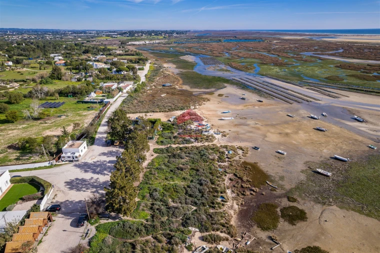 Moradia T1 para Venda em Luz de Tavira e Santo Estêvão Foto 17