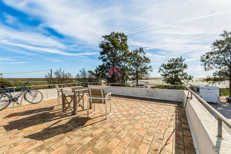 Moradia T1 para Venda em Luz de Tavira e Santo Estêvão