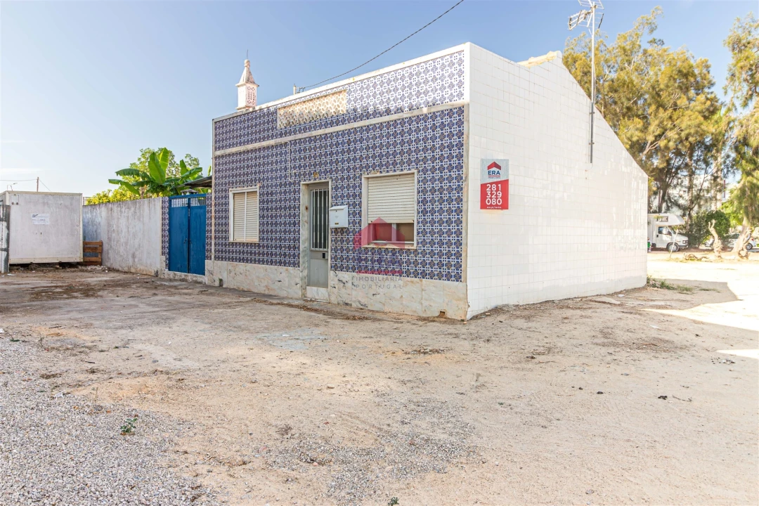 Moradia T2 para Venda em Santa Luzia Foto 1