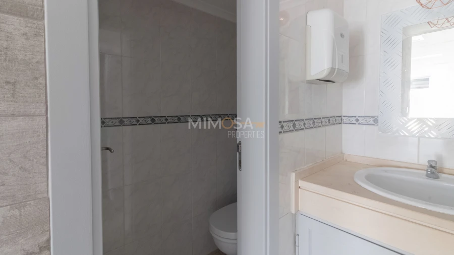 Loja para Venda em Lagos (São Sebastião e Santa Maria) Foto 11