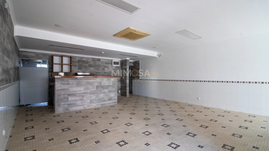 Loja para Venda em Lagos (São Sebastião e Santa Maria) Foto 12