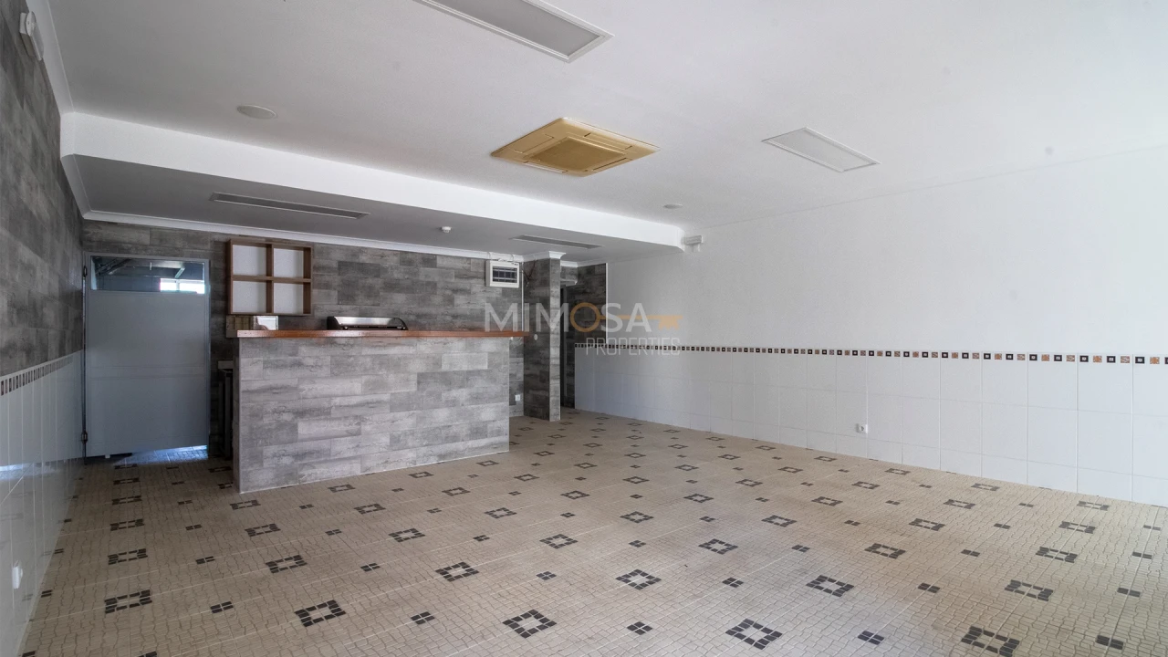 Loja para Venda em Lagos (São Sebastião e Santa Maria) Foto 12