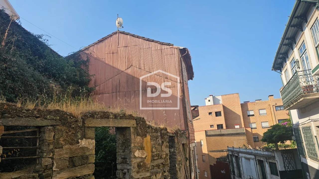 Moradia T7 para Venda em Peso da Régua e Godim Foto 4