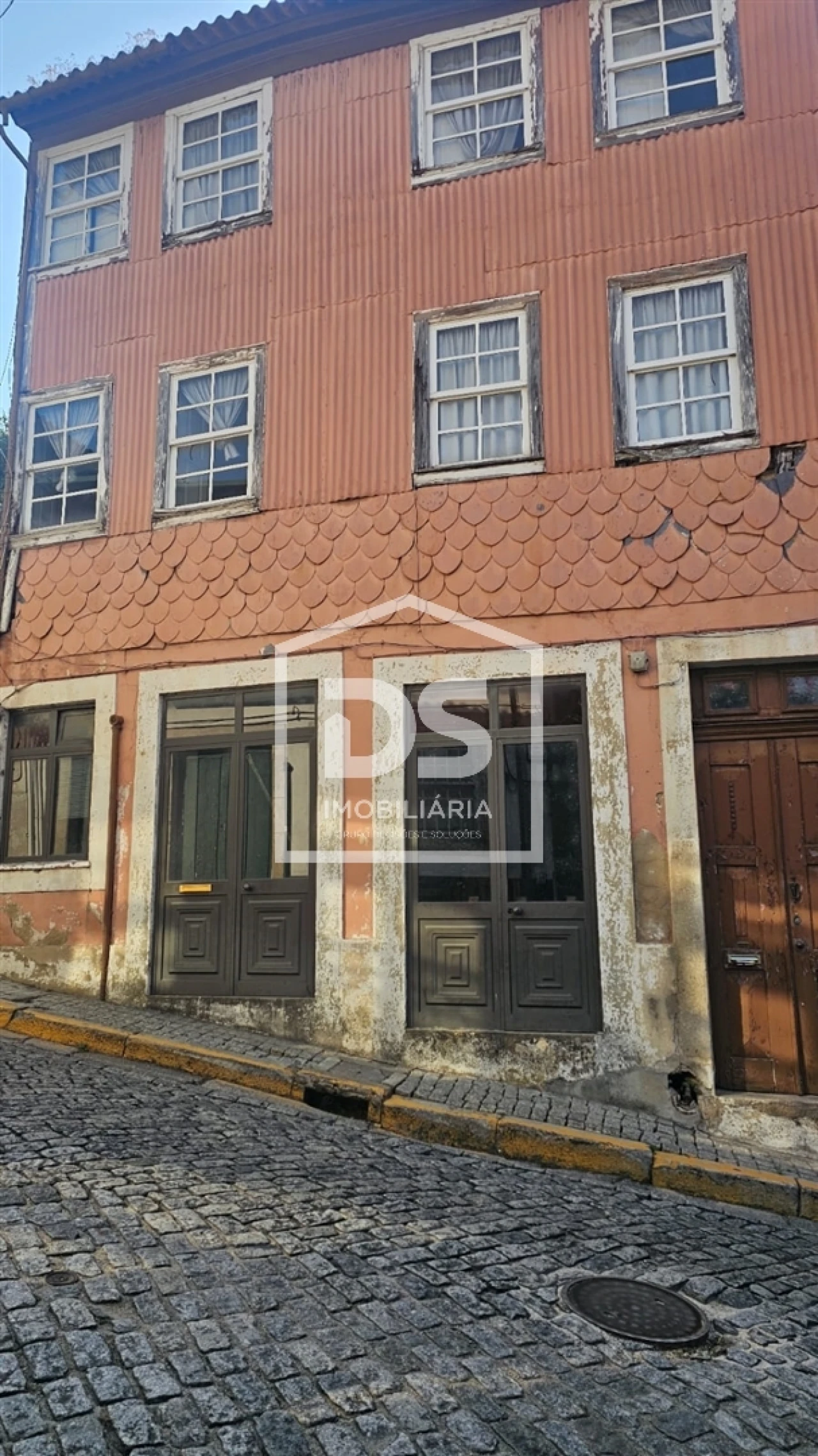 Moradia T7 para Venda em Peso da Régua e Godim Foto 5