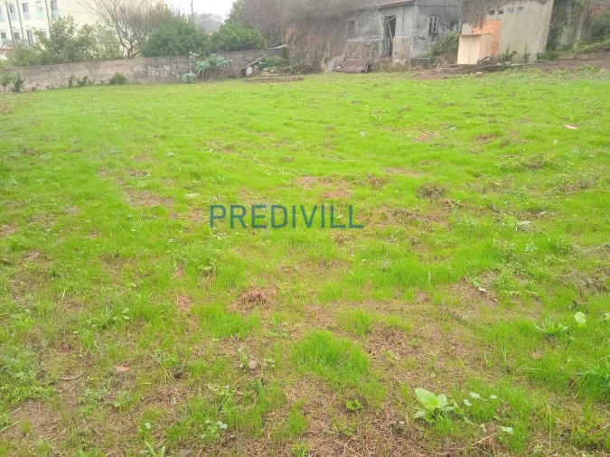 Terreno Misto para Venda em Vilar e Mosteiró Foto 7