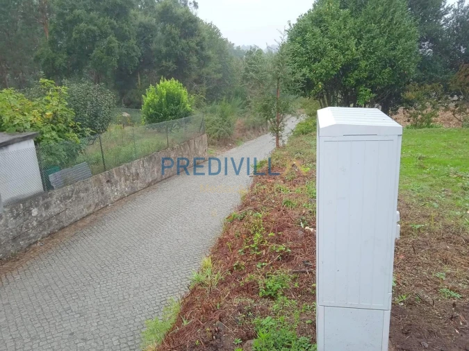 Terreno Misto para Venda em Vilar e Mosteiró Foto 6