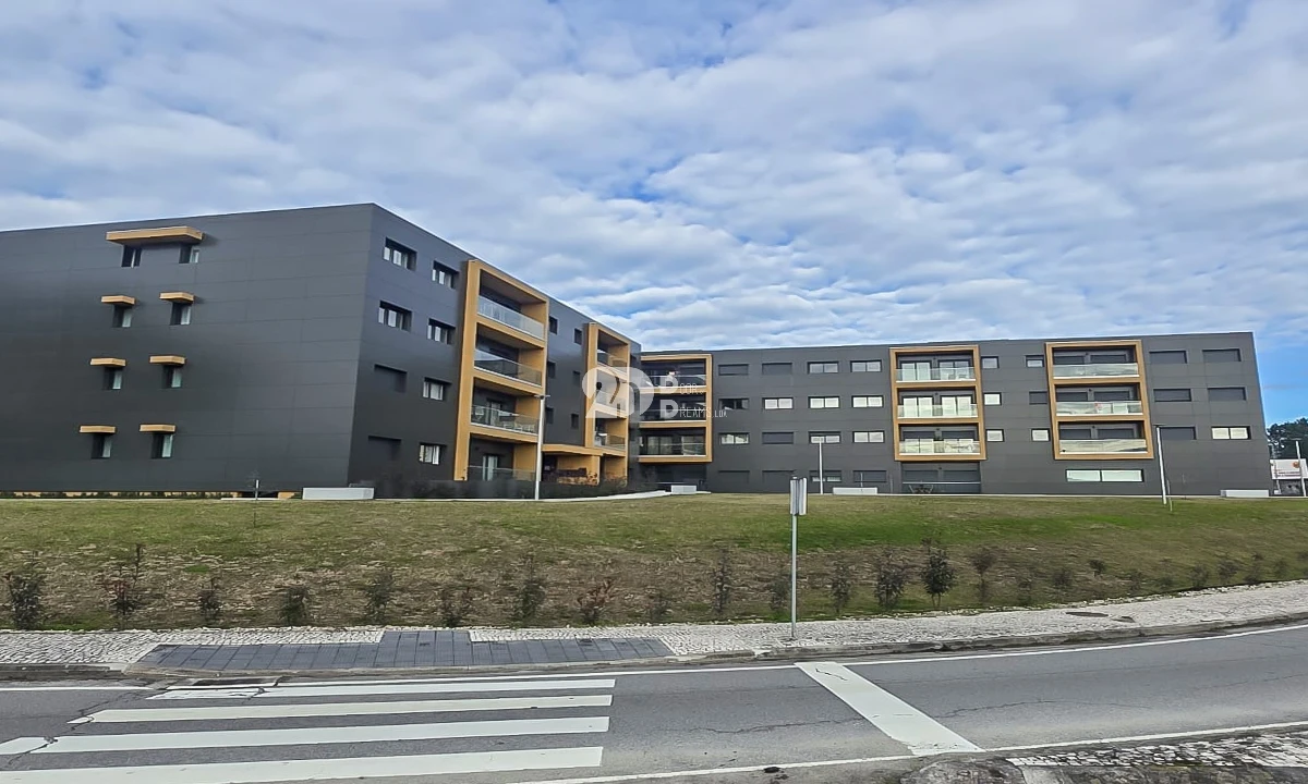 Apartamento T2 para Venda em Nine Foto 18