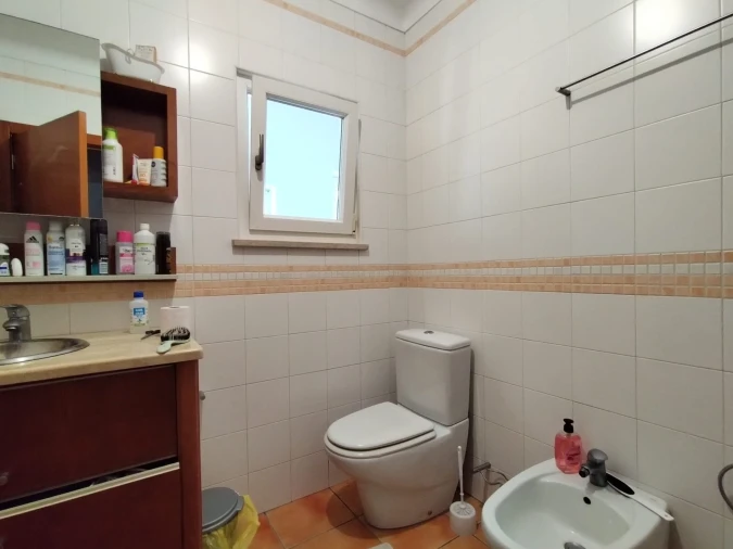 Moradia T3 para Venda em Bidoeira de Cima Foto 7