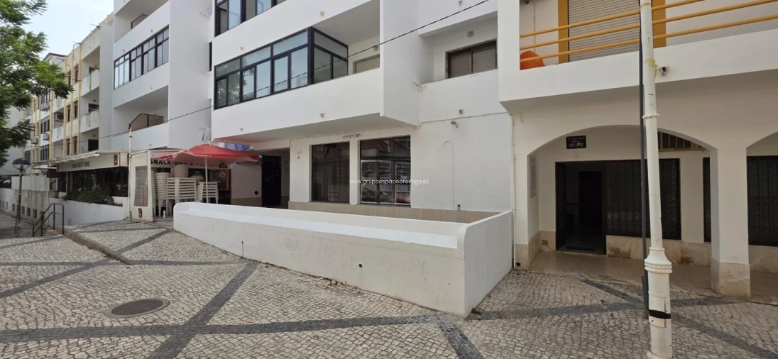 Loja para Venda em Monte Gordo Foto 2