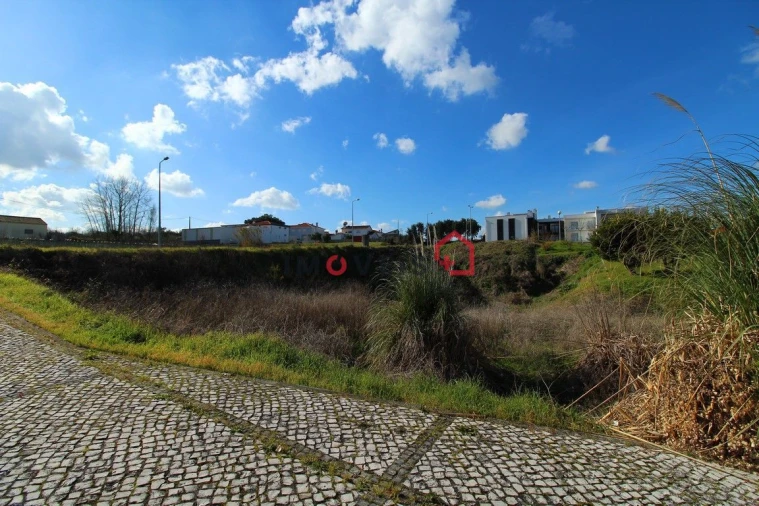 Terreno para Venda em Batalha Foto 4