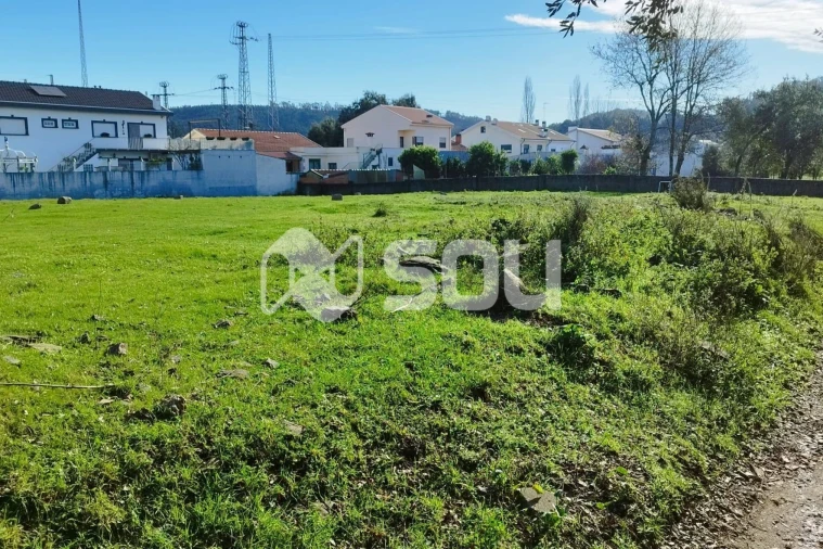 Terreno para Venda em Alfena Foto 6