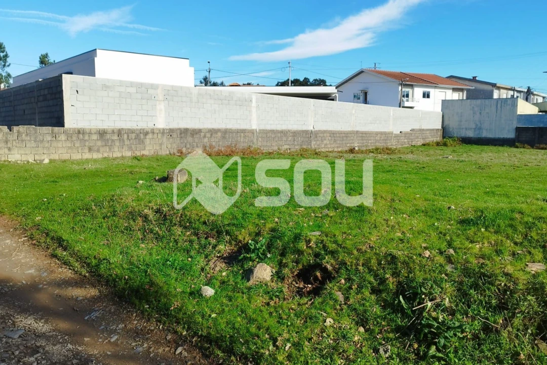 Terreno para Venda em Alfena Foto 4